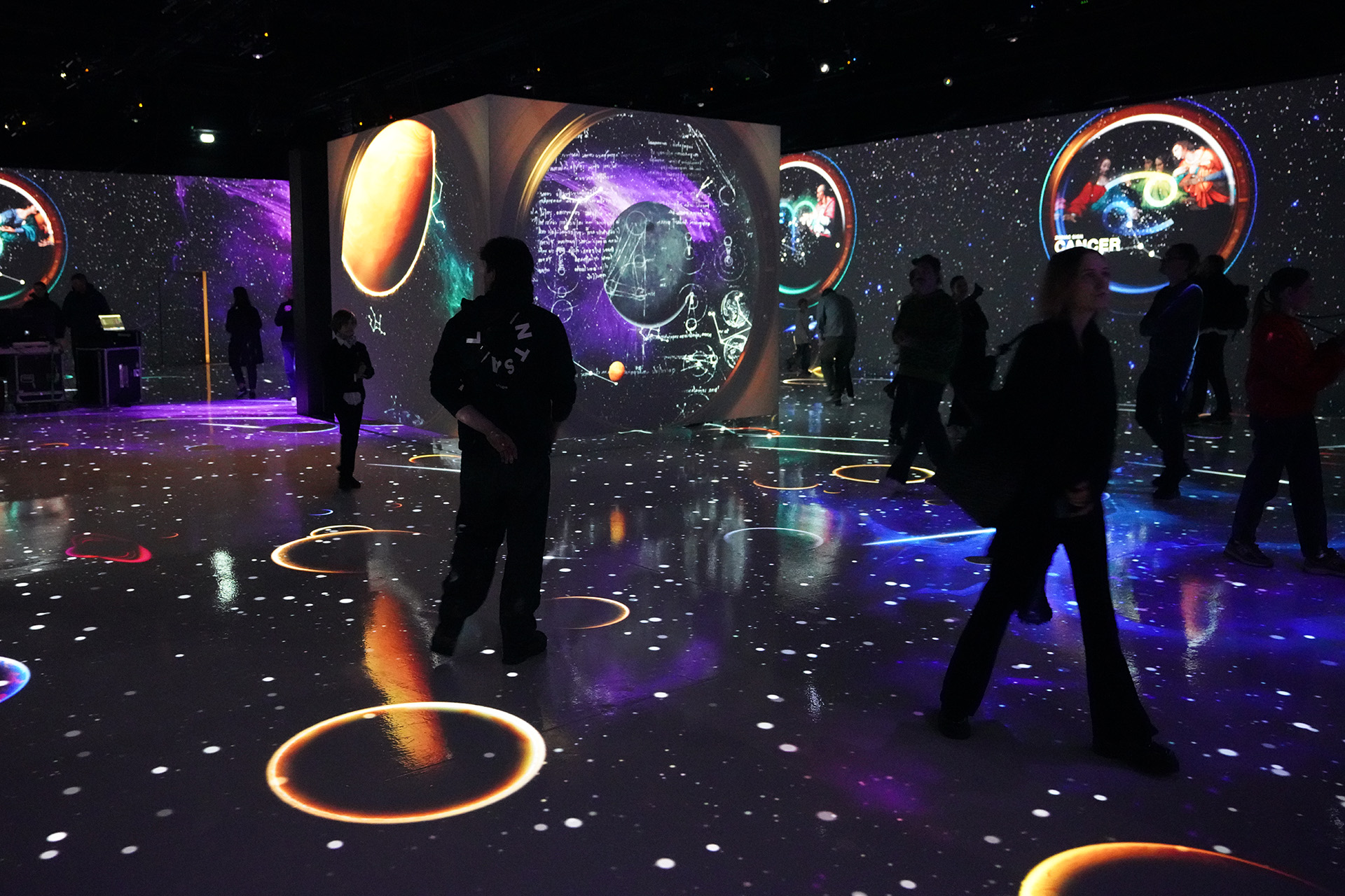 EvokeStudios_DaVinciGenius_07